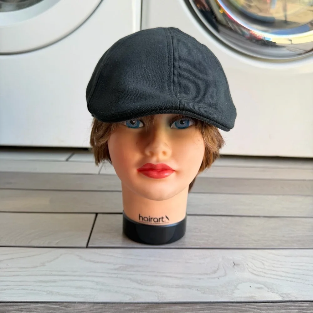 Men's Black Flat Cap